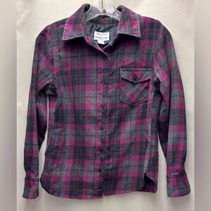 Country Clothes by Pendleton 100% Virgin Wool button-down shirt Size M Petite